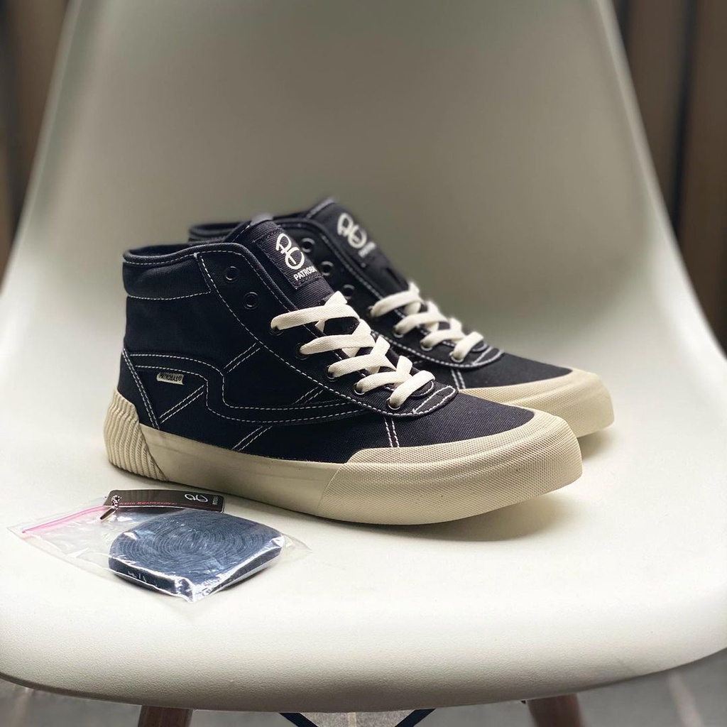 PATROBAS Equip Low High Black White Sepatu Sneakers Casual Hitam Putih Pria Wanita Original