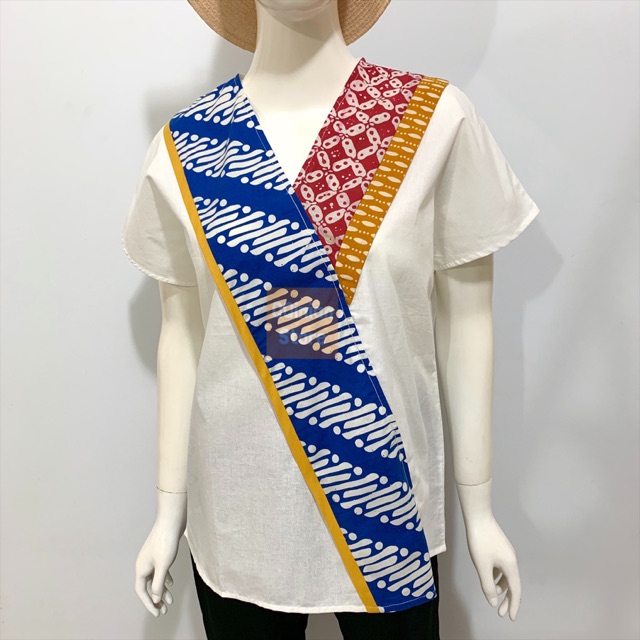 Blouse Fashion Chloe QQinian Katun Putih Garis Kombinasi Blouse Fashion Chloe QQinian Katun Putih Garis Kombinasi