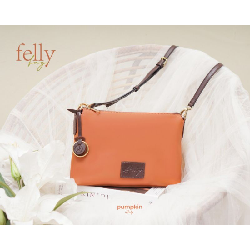 FELLY BAG BY Hody