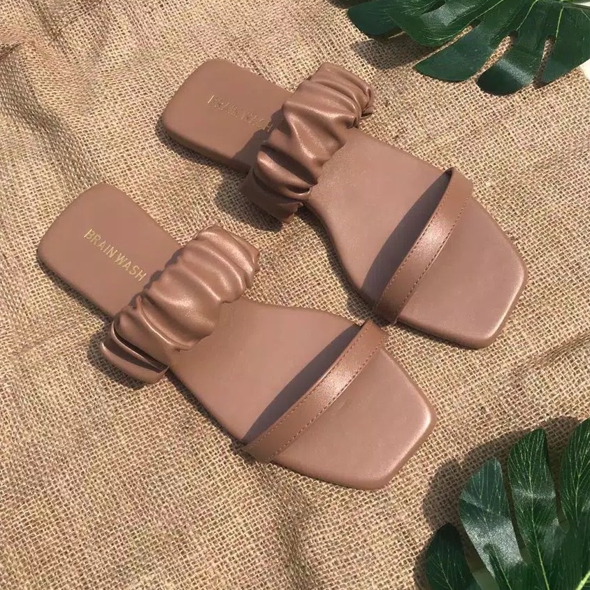 Sandal Flat Teplek Wanita ARSHA