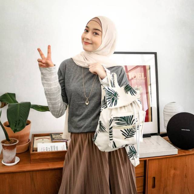 tas punggung wanita