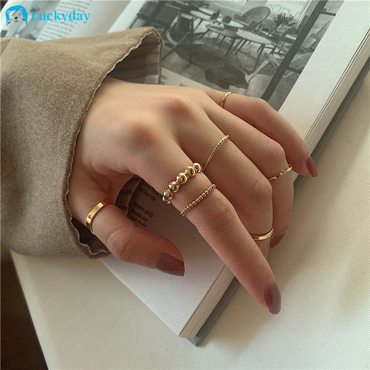 YEEZII 8pcs / Set Cincin Model Tumpuk Bahan Metal Warna Silver Gaya Retro Untuk Wanita