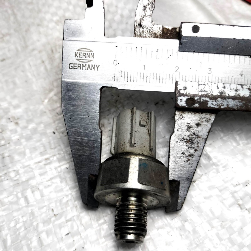 Sensor SWITCH OLI TRANSMISI GEARBOX Pressure original asli ori copotan putih honda