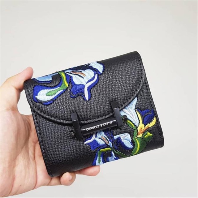 sale 8.8 CK x van gogh embroidered wallet