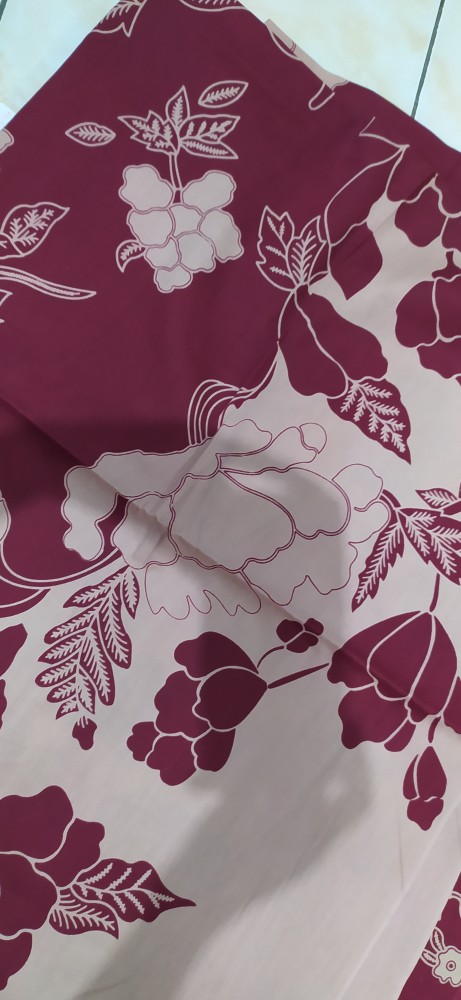 Kain Batik Solo Katun Sanforized Bunga Mawar Merah Batiksoloamanah 105.000