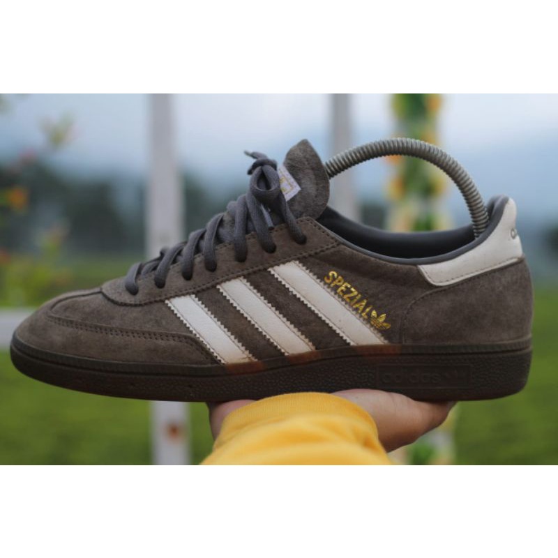 brown adidas spezial