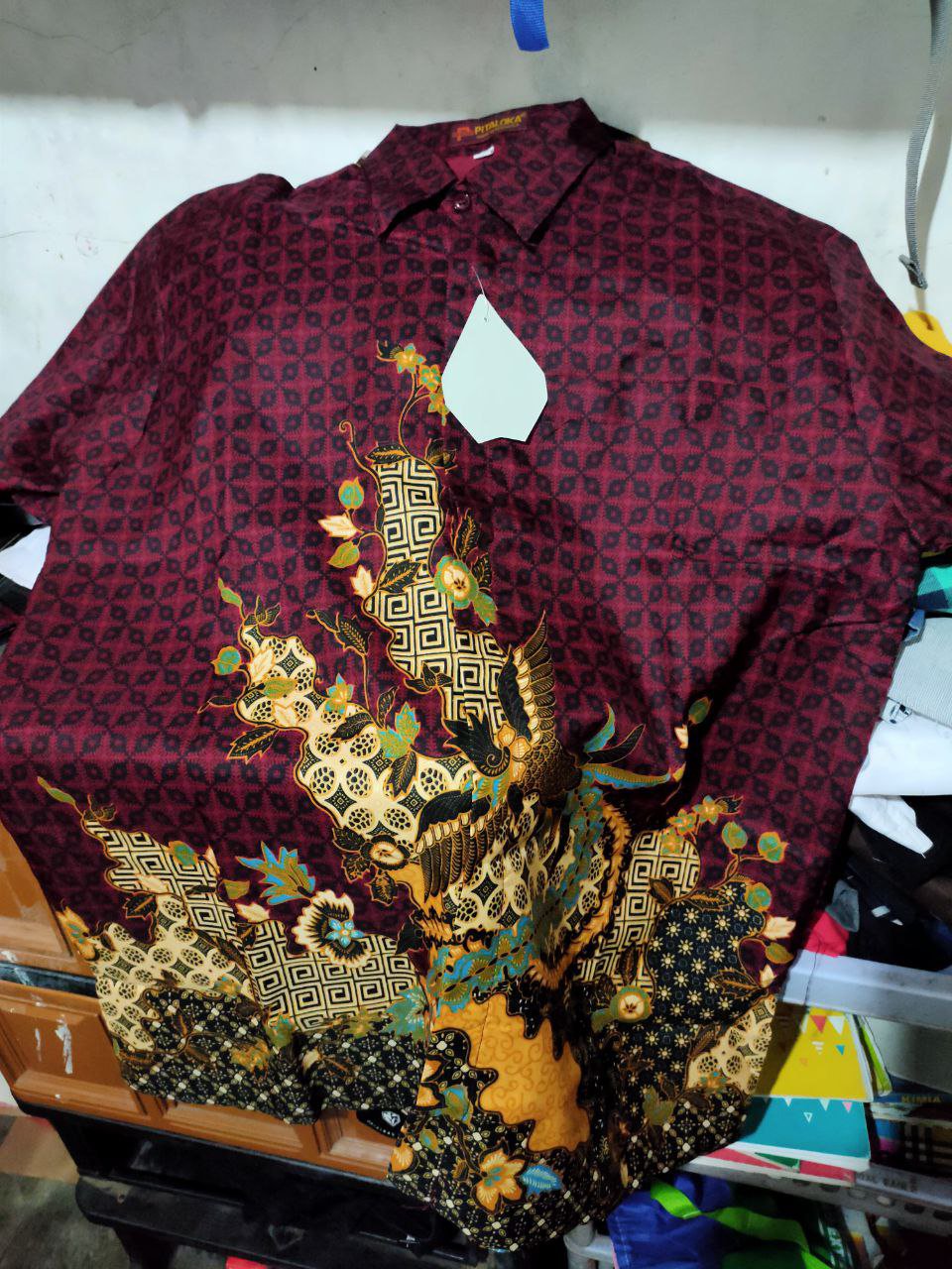 Kemeja Batik Pria Semi Sutra Sanwoz Puring Istimewa