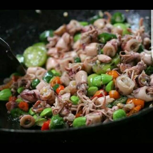 

Cumi pedas pete