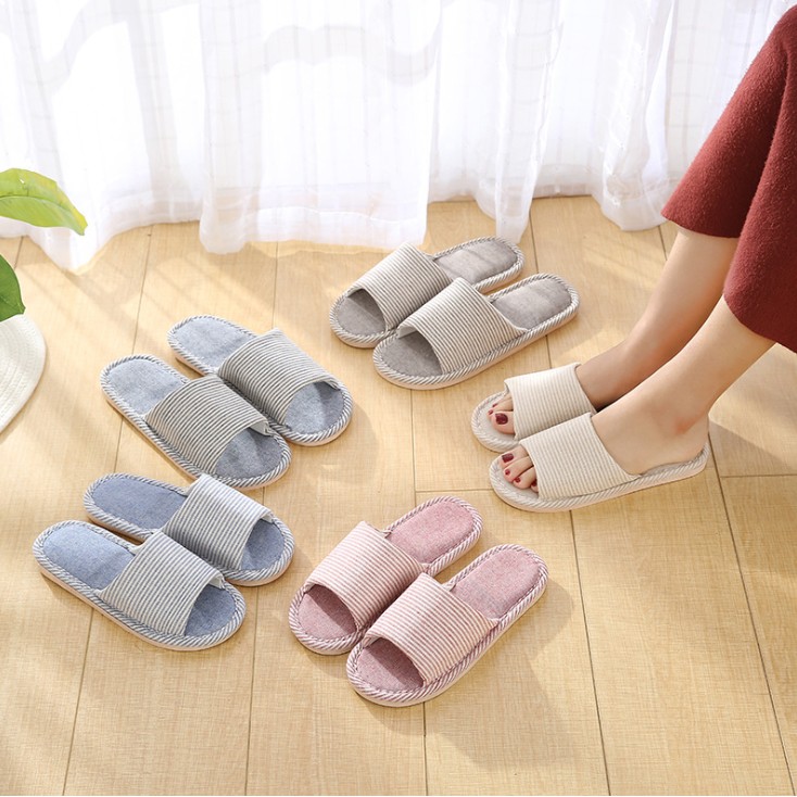 MARKAS88 Sandal Rumah Empuk Anti Slip Sendal Rumah Model Garis Bahan Flanel Slipper Rumah