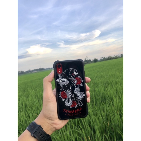 Iphone XR skinarma case