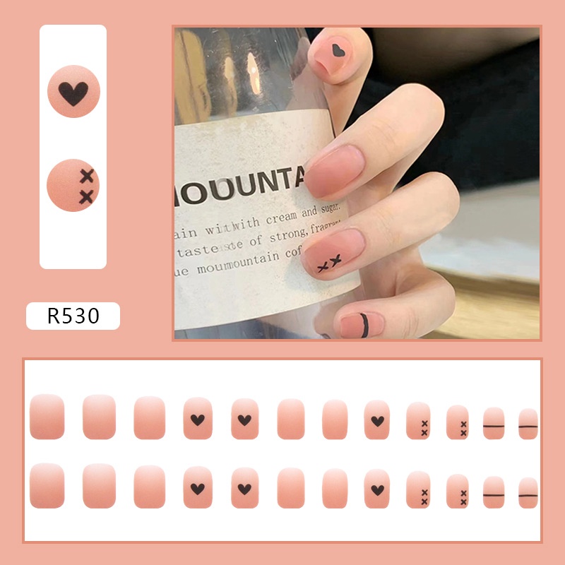 24pcs / box Kuku Palsu Persegi Motif Hati Warna Oranye / Hitam Untuk Nail Art R530