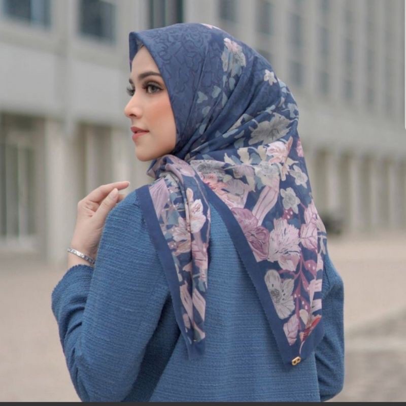 BUTTONSCARVES DAISY SERIES