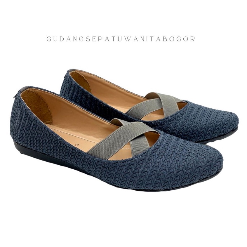 Gratica Sepatu Wanita Flat Shoes Dixxie Lancip Ameena AW 087