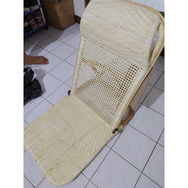 Kursi Lesehan Lipat santai dari Rotan