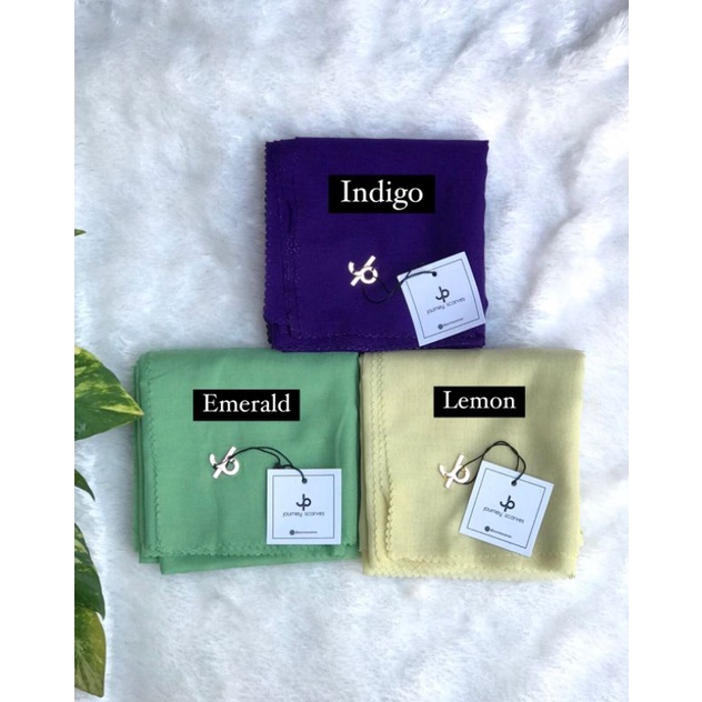 Hijab segiempat Lasercut polos plat GOLD by JOURNEY ORI