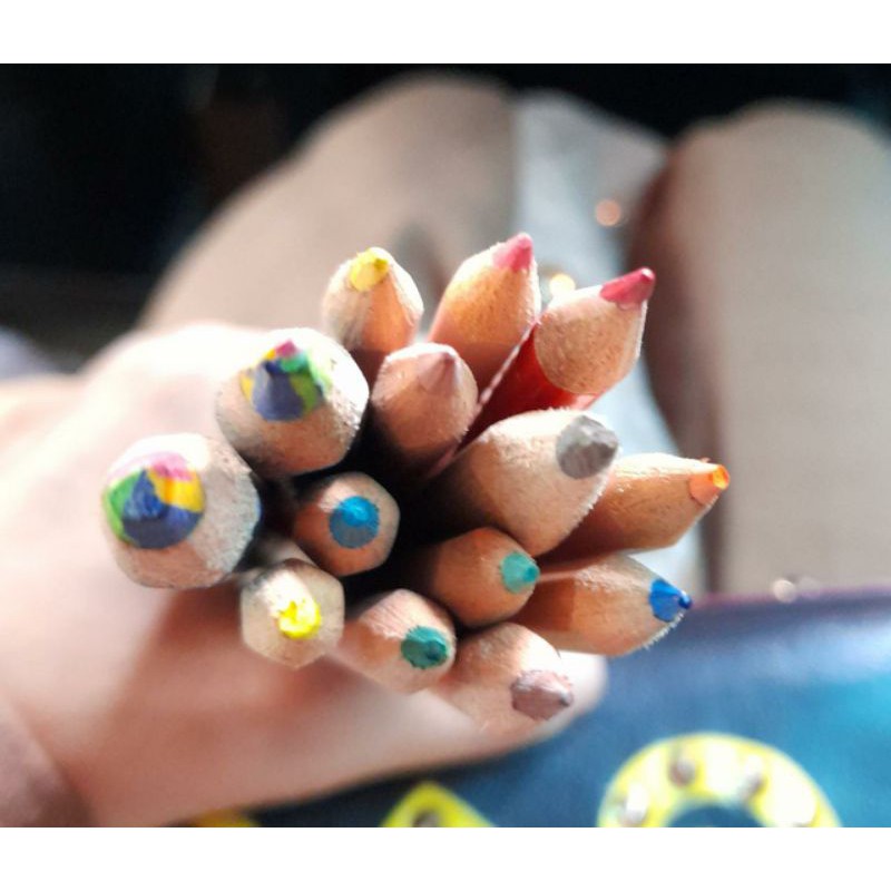 

pensil warna murah