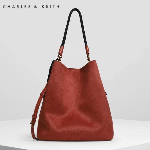 TAS SELEMPANG WANITA CHARLES & KEITH HAND BAG CNK-6031 BROWN ORIGINAL IMPORT BATAM TERMURAH
