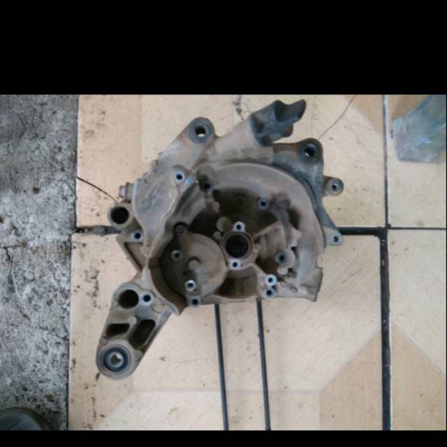 Block krengkes  blok rengkes kanan rengkes oli honda beat karburator pnp scoopy karbu kvy
