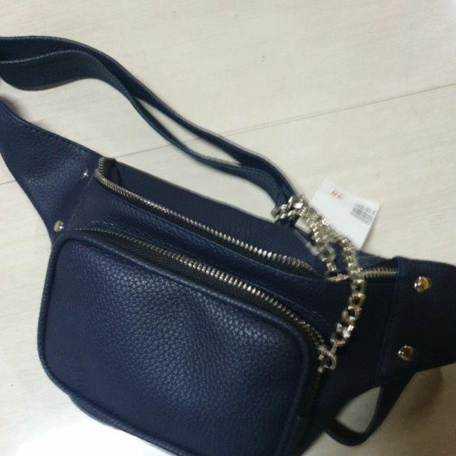 Tas pinggang wanita Pnb waist bag belt pull n bear hnm 