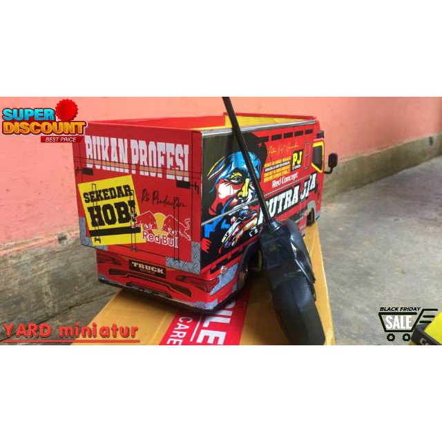 miniatur truk oleng dengan lampu variasi berwarna & remot kontrol
