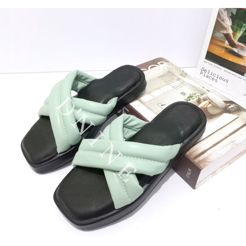 Joice Sandal flatporm empuk DY 01