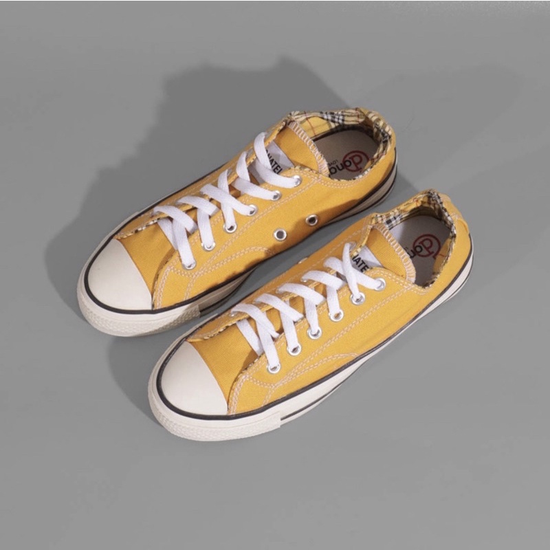 DONATELLO - Sepatu Canvas Wanita