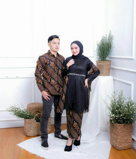 Batik Official - Couple Azmi Setelan Kebaya modern wisuda 2025 premium mewah couple pasangan kebaya kondangan wanita modern hijab kutubaru aesthetic