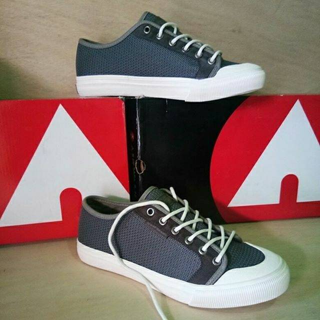 Original sepatu  Airwalk  Keon Grey size 44 Shopee Indonesia