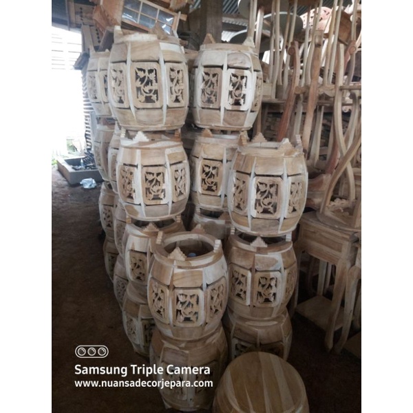 kursi gendang, kursi domas, kursi pendamping pelaminan