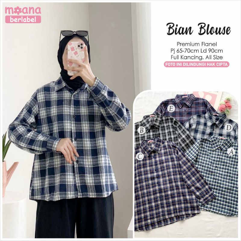 Atasan blus wanita motif kotak