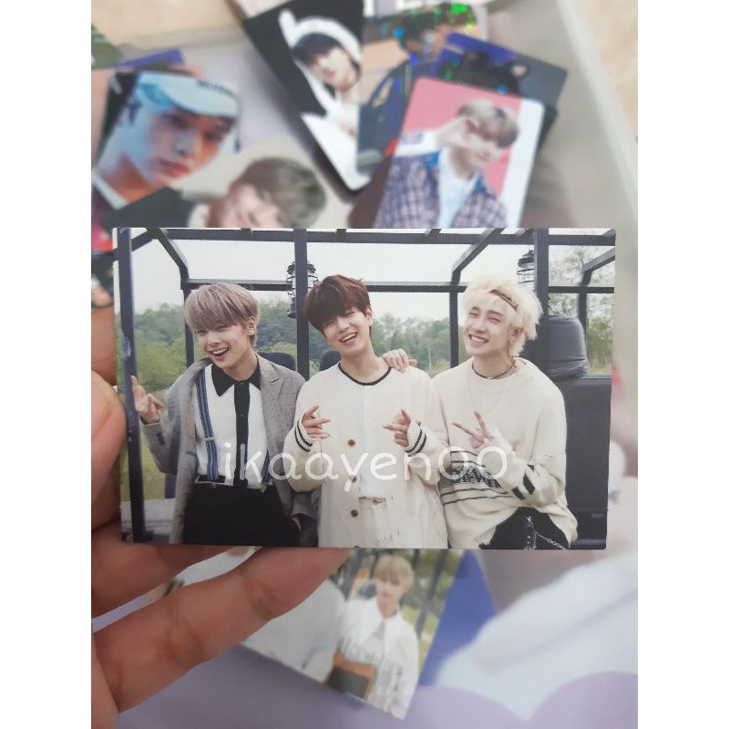 OFFICIAL PC POSTCARD STRAY KIDS YELLOW WOOD