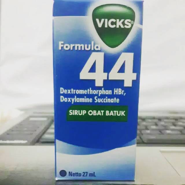 Obat Batuk Vicks Formula 44