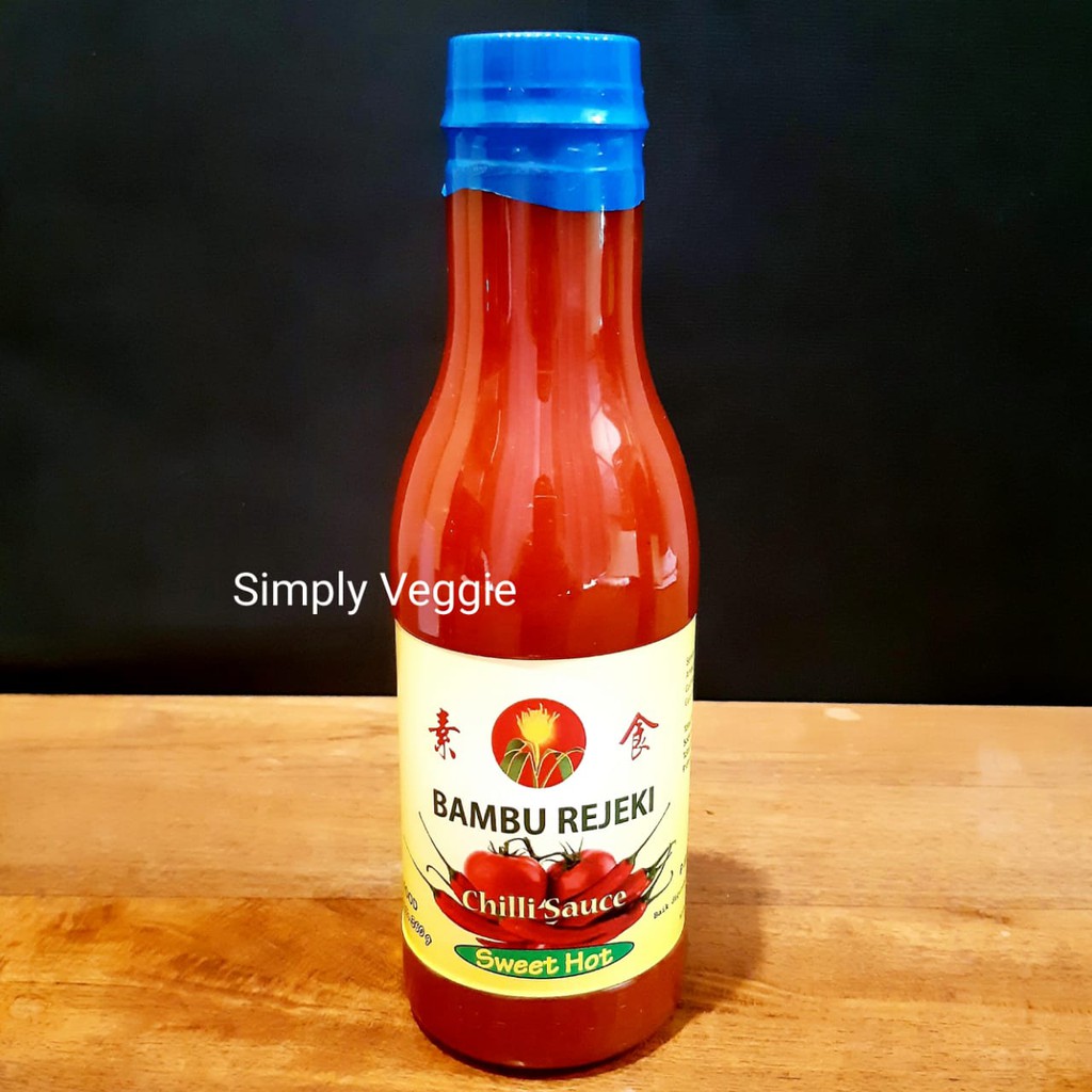 

Sambal Vegetarian Bambu Rejeki Sweet Hot 360g / Saos Sambal Vegetarian / Vegetarian Chilli Sauce