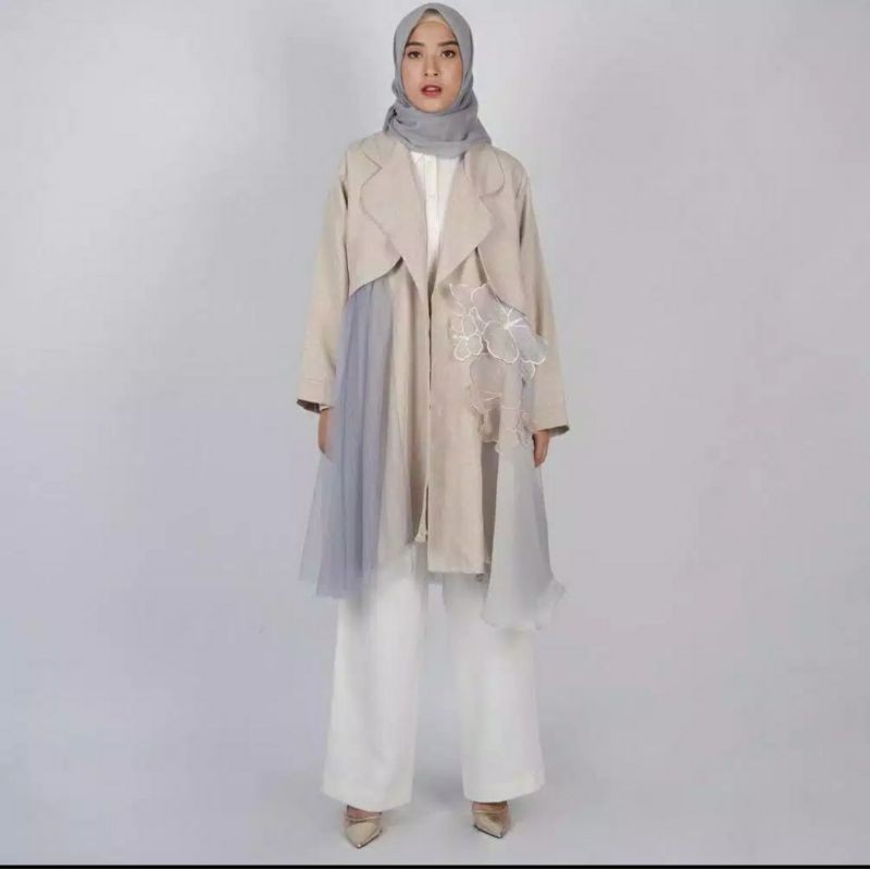 Jenna & Kaia Sidra Outer