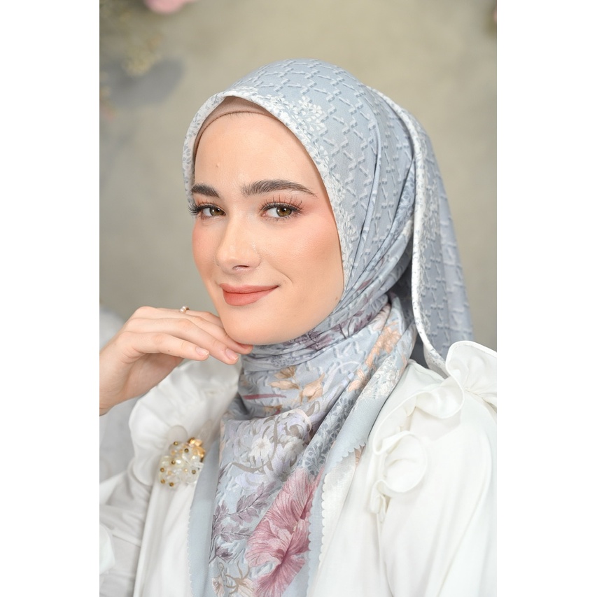 Amour Scarf Standard Large Hijab by heylocal