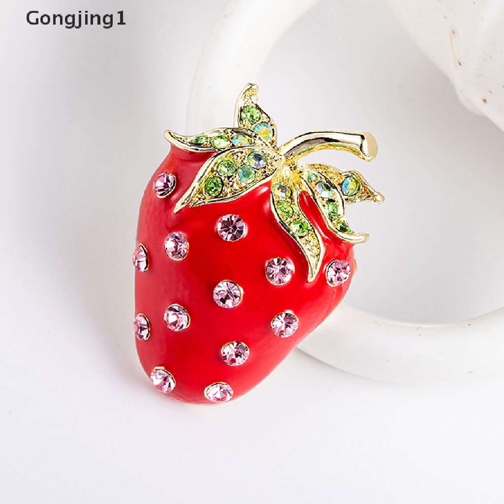 Gongjing1 Bros Pin Bentuk Strawberry Lucu Untuk Aksesoris Scarf / Syal Wanita