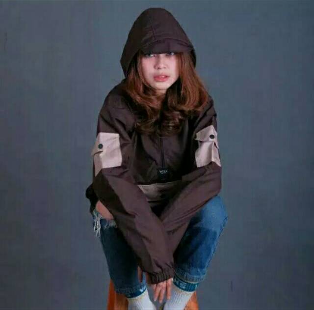 Jaket Cagoule Wanita Coklat