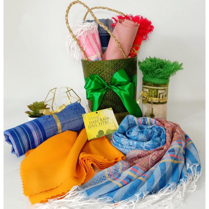 Parsel Ramadan 2021 Lebaran Pashmina Hijab Sarung Premium Djiboutishop