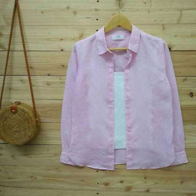 Kemeja Uniqlo Baby pink