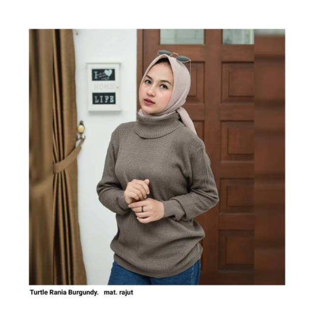 Sweater Rajut Wanita Turtle Rania Bahan Rajut Berkualitas