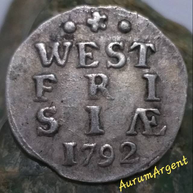 SA28-- 1 PC KOIN PERAK KUNO ASLI 2 STUIVER WEST FRIESLAND TH 1792. -- SILVER COIN --