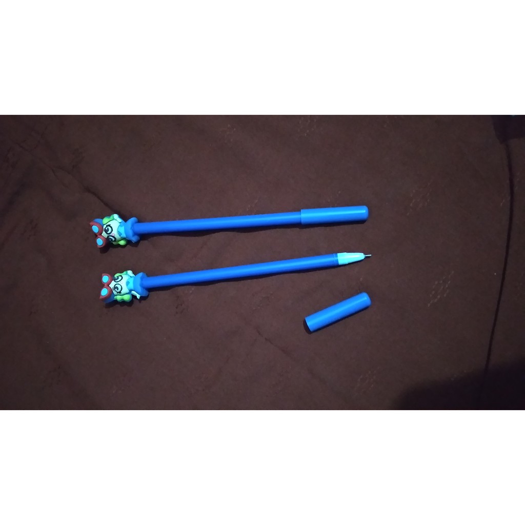 

Pulpen Karakter LOL Biru