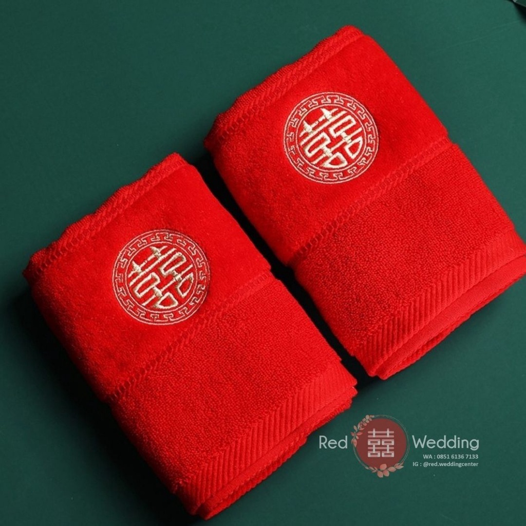 SEPASANG Handuk Merah tema Wedding Dengan Bordir Tulisan ShuangXi Double Happiness (TANPA BOX)