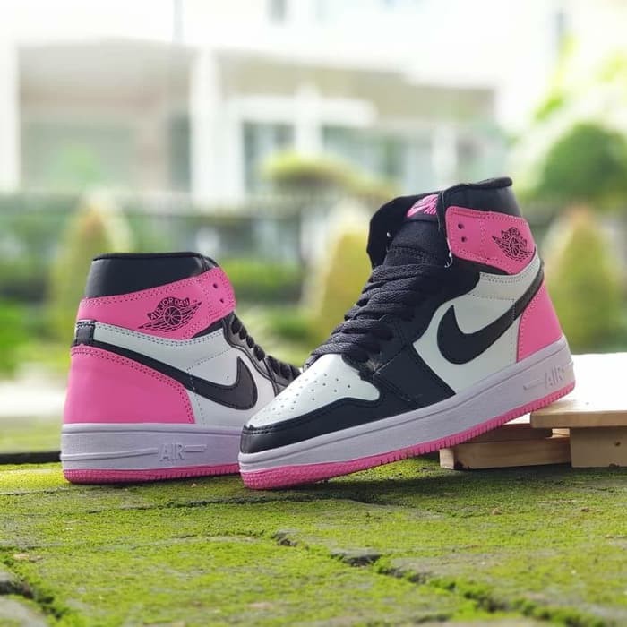 air jordan perempuan