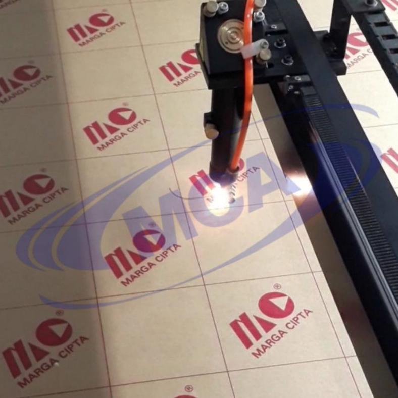 Akrilik Lembaran 2Mm A2 / Akrilik Bening / Marga Cipta / Acrylic