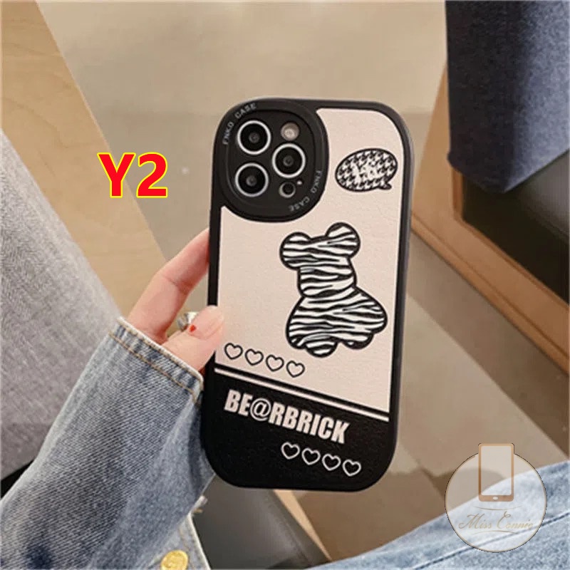 Soft Case Untuk Samsung A13 A04 A04s A73 A04E A32 A50s A12 A03 A14 A33 A50 A30s A53 A03s A23 A22 A10s A52 A21s A72 A51 A52s A20s A31 A20 A11 A71 Checkerboard Violent Bear Soft Case