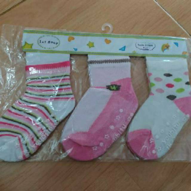 Kaos kaki bayi baby grow  laki laki/perempuan isi 3 pcs