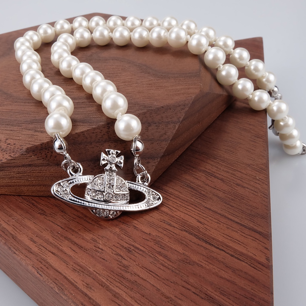 Hu Hu Hu Hu Hu Alat Bantu Pasang Kacamata♡ Kalung Rantai Liontin Saturnus Aksen Mutiara Berlian Imitasi Untuk Wanita