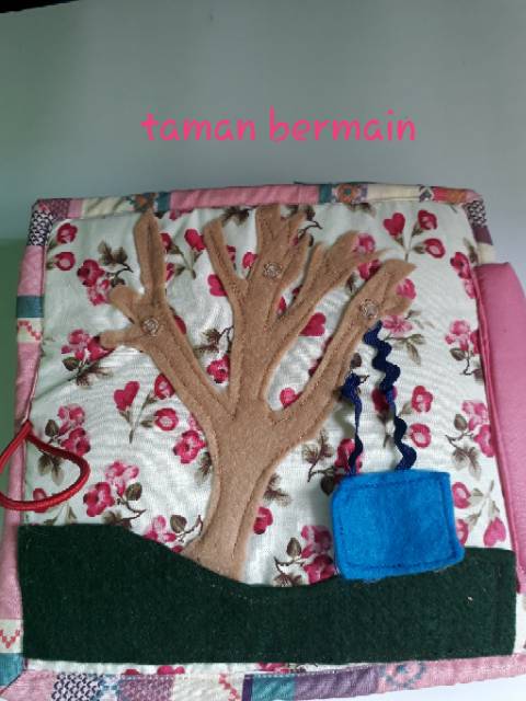 Busy book - girl doll house