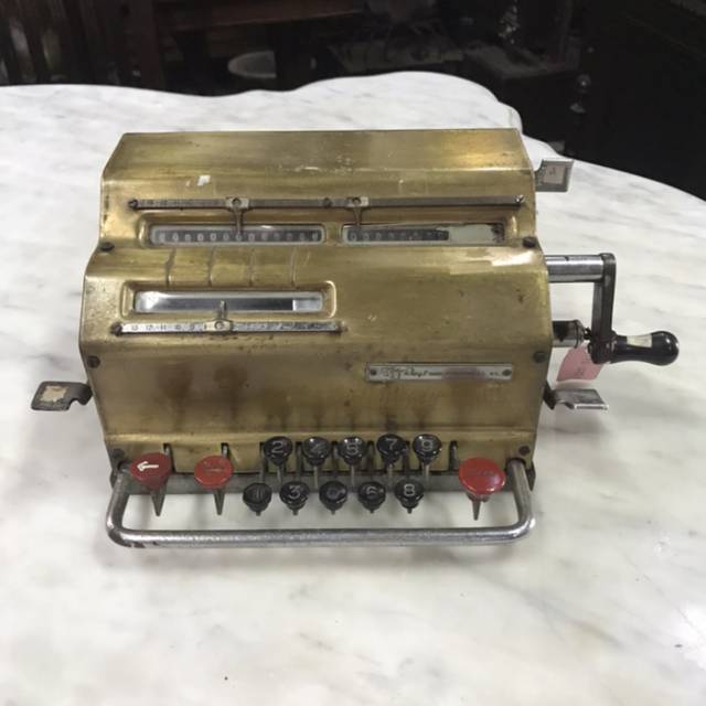 

Kalkulator Antik Tua Ruys Handelsyereeniging